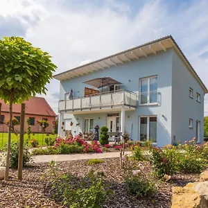https://zur-frankenhohe.com-bavaria.com