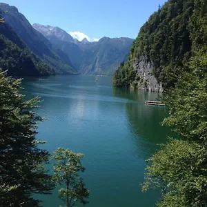 https://fewo-watzmann.com-bavaria.com